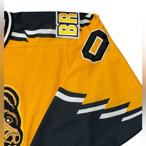 Vintage 90s Boston Bruins Pooh Bear Jersey # Jim Carey GOALIE CCM sz M fits M/L - Picture 7 of 10